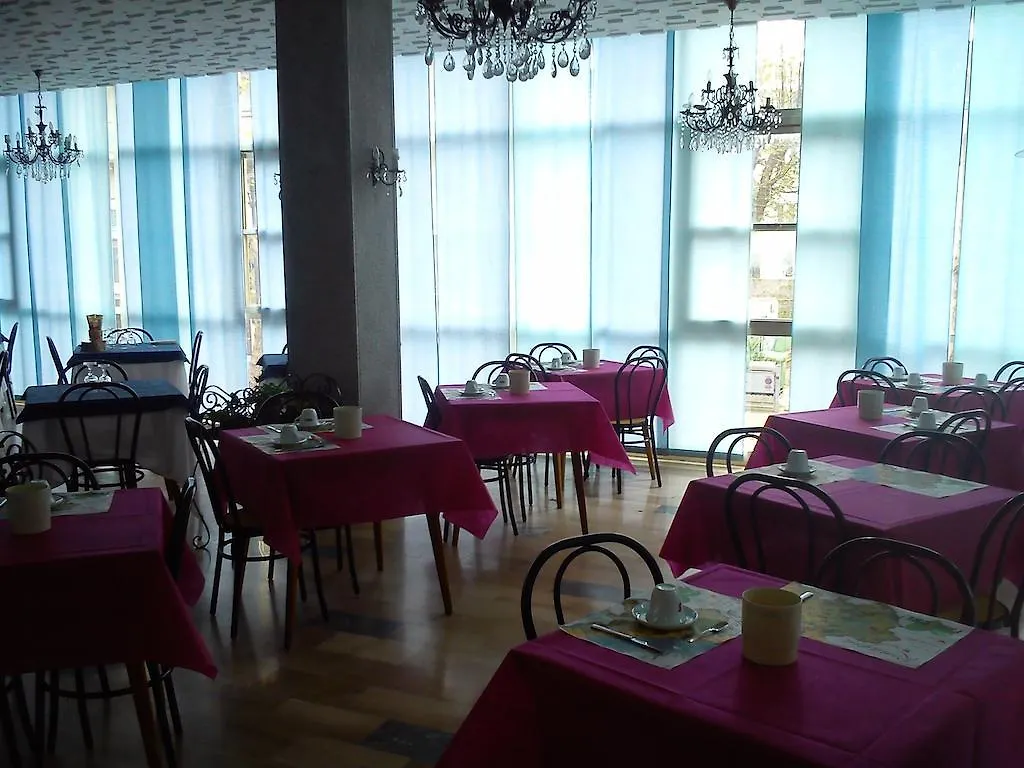 ***  Hotel Darsena 체제나티코 이탈리아