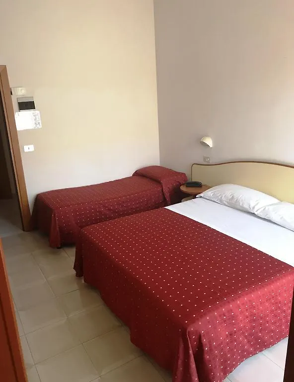 Hotel Darsena 체제나티코