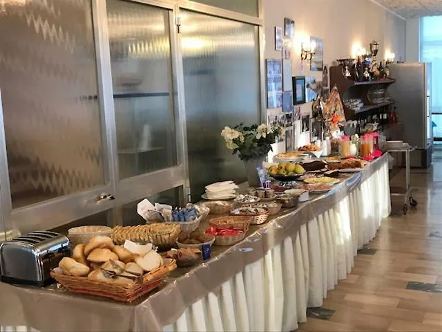 Hotel Darsena 체제나티코